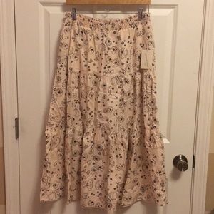 Universal Threads Goods Co. floral skirt-NWT